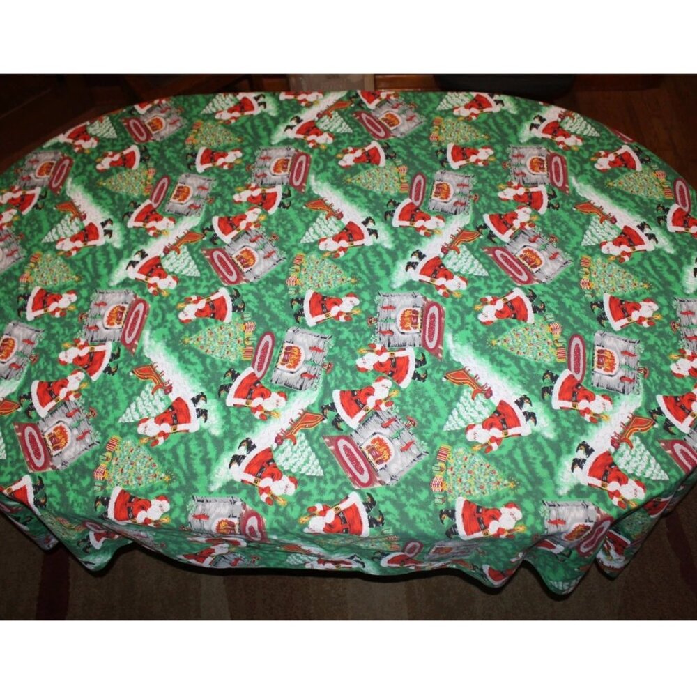 Vintage Christmas Santa Tablecloth Vibrant Holiday Dinning Tablecloth 82x60 in.